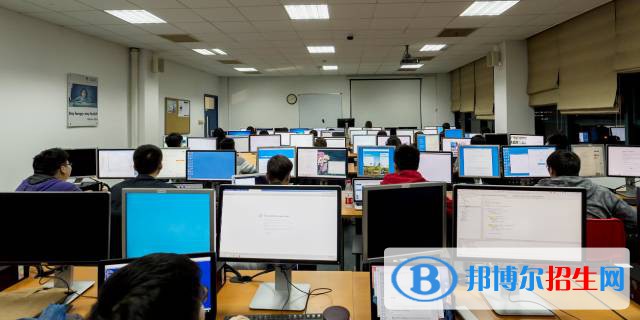 蘭州2023年職業(yè)技術計算機學校哪個專業(yè)好