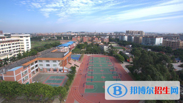 蘭州2023年哪個職業(yè)技術(shù)計算機(jī)學(xué)校好