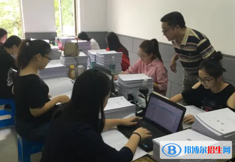 大學(xué)會計學(xué)專業(yè)可以從事哪些工作？