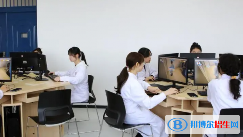 大學(xué)公共衛(wèi)生管理專業(yè)可以從事哪些工作？