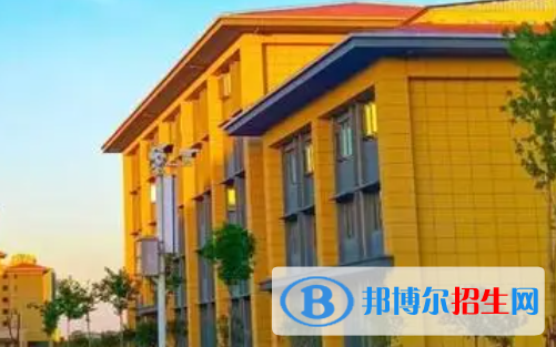 江西工商職業(yè)技術(shù)學(xué)院是大專還是中專(江西工商職業(yè)技術(shù)學(xué)院)