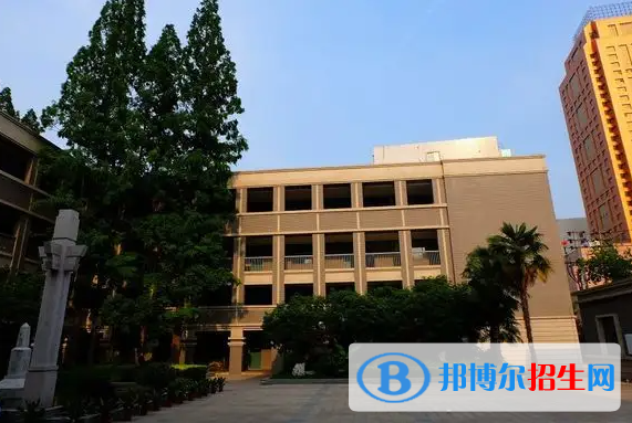 南京第三高級(jí)中學(xué)國際部2023年招生政策2