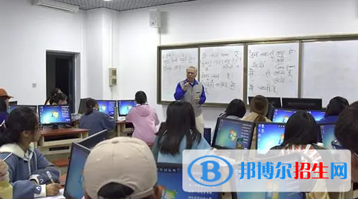 大學(xué)印度尼西亞語專業(yè)可以從事哪些工作？