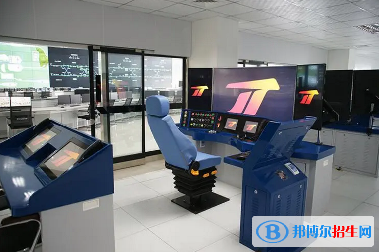 貴州2023年鐵路學(xué)校都有什么專(zhuān)業(yè)適合男生
