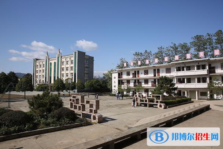 山東2023年初中畢業(yè)考什么中專學(xué)校