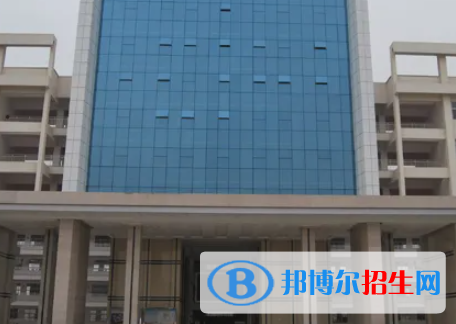 廣西2023年計算機學(xué)校學(xué)什么好