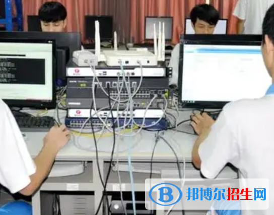廣西2023年計算機學(xué)校學(xué)什么