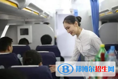 杭州2023年去上中專學(xué)校學(xué)什么對以后好一點(diǎn)