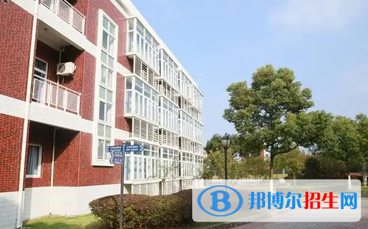上海民辦中芯學(xué)?？孔V嗎2