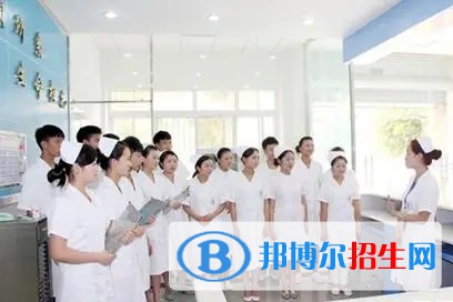 浙江2023年女孩上衛(wèi)校學什么好