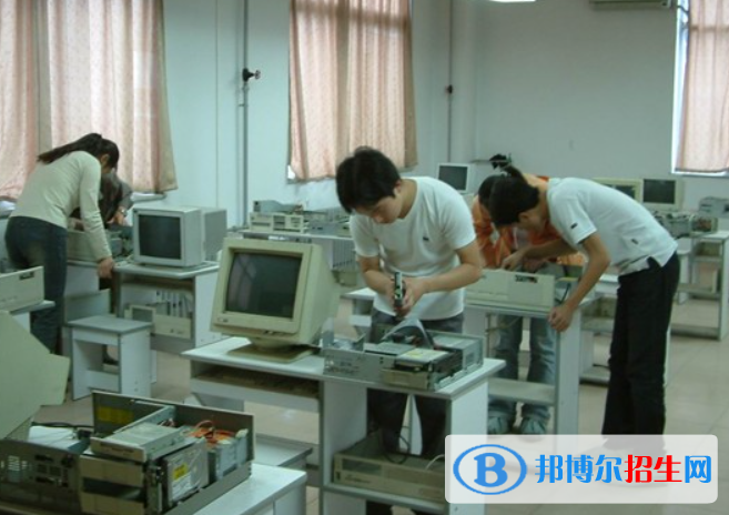 重慶2023中專學校屬于什么學歷