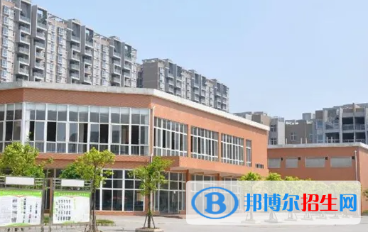 眉山衛(wèi)生職業(yè)技術(shù)學(xué)校是大專還是中專(眉山衛(wèi)生職業(yè)技術(shù)學(xué)校)