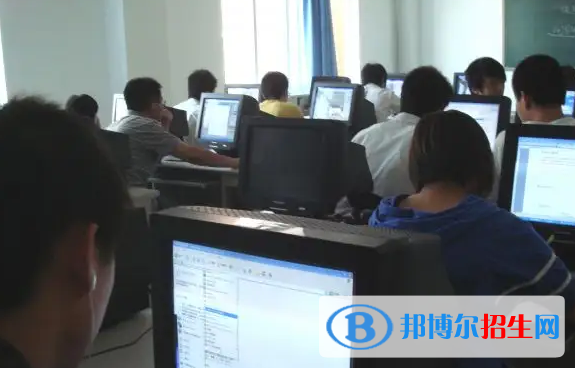 重慶2023中專學校什么專業(yè)比較好