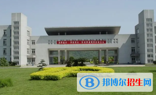 紹興職業(yè)技術(shù)學(xué)院是大專還是中專(紹興職業(yè)技術(shù)學(xué)院)
