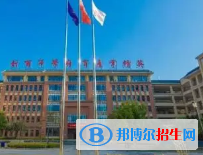 廣州華南商貿(mào)職業(yè)學院是大專還是中專（廣州華南商貿(mào)職業(yè)學院）