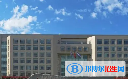 大連裝備制造職業(yè)技術(shù)學(xué)院是大專(zhuān)還是中專(zhuān)(大連裝備制造職業(yè)技術(shù)學(xué)院)