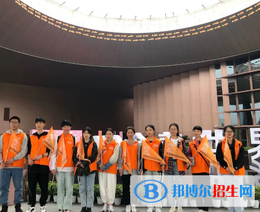 杭州2023年中專學(xué)校學(xué)費(fèi)多少