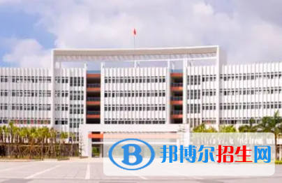 江門職業(yè)技術(shù)學(xué)院是大專還是中專（江門職業(yè)技術(shù)學(xué)院）