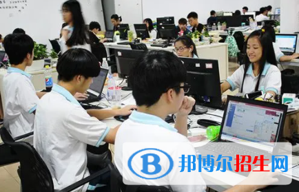 浙江2023年中專學校都有什么專業(yè)適合男生