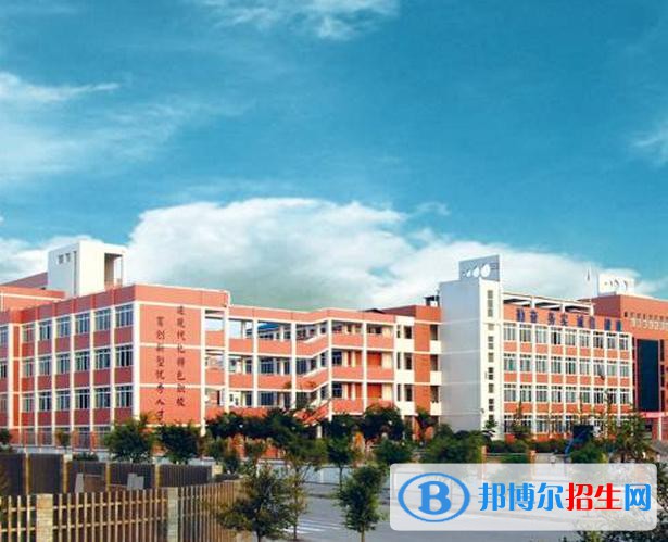 蘭州2023年男生讀計算機(jī)學(xué)什么好