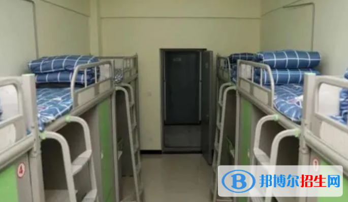 平?jīng)鍪械谝恢袑W(xué)2023年宿舍條件
