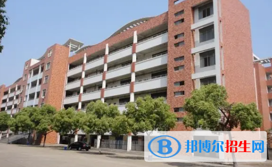 2023南昌各區(qū)重點高中學(xué)校名單及排名表