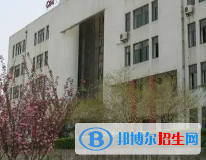 山東醫(yī)學(xué)高等?？茖W(xué)校是大專還是中專（山東醫(yī)學(xué)高等專科學(xué)校）