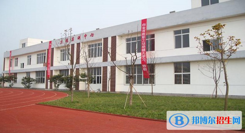 四川2023年好的中等計(jì)算機(jī)學(xué)校