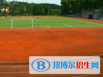 重慶青年職業(yè)技術(shù)學(xué)院是不是全日制大專院校?
