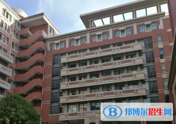 上海格致中學(xué)國際部2023年報(bào)名時(shí)間2