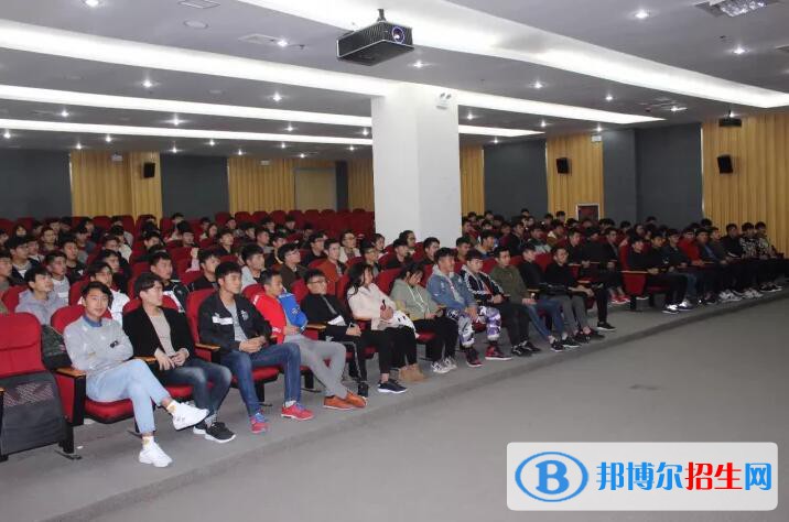 蘭州2023年沒(méi)有畢業(yè)證可以讀計(jì)算機(jī)學(xué)校嗎