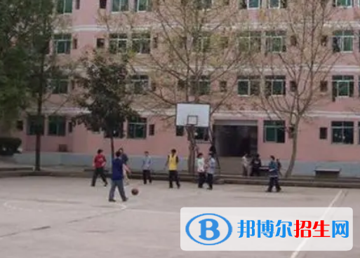 四川省開設(shè)臨床醫(yī)學(xué)專業(yè)的大專學(xué)校有哪些