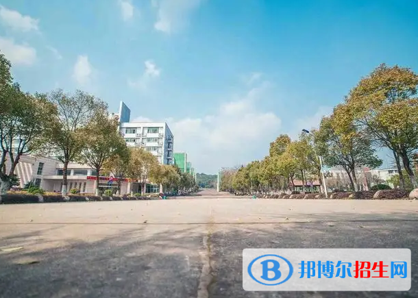 江西單招高速鐵路客運務(wù)專業(yè)2023年有哪些學(xué)校