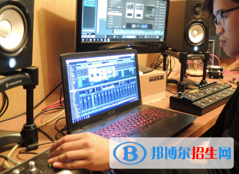 音樂(lè)制作專(zhuān)業(yè)好嗎?