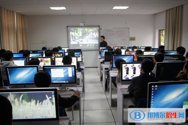 蘭州2023年計算機學校算什么學歷