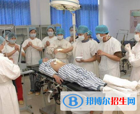 臨床醫(yī)學(xué)專(zhuān)業(yè)好嗎?