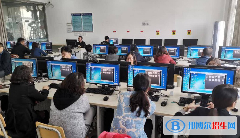 蘭州2023年計(jì)算機(jī)學(xué)校什么時(shí)候招生