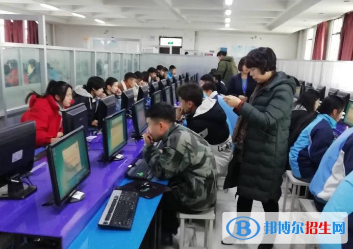 蘭州2023年計算機學(xué)校什么時候開學(xué)