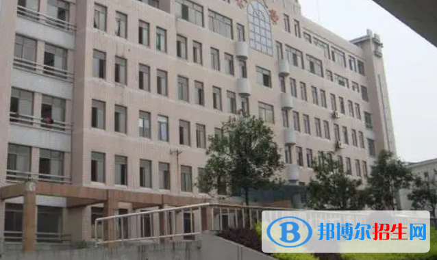 益陽中考2022錄取分數(shù)線