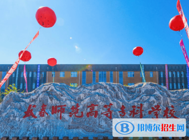開設(shè)書畫藝術(shù)專業(yè)的大學有哪些？