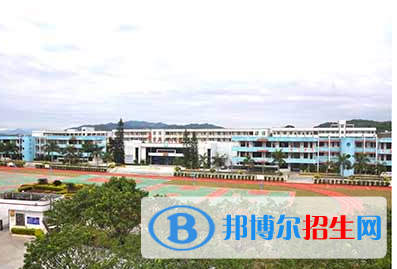 揭陽(yáng)市揭東區(qū)才林中學(xué)、玉湖中學(xué)、霖磐中學(xué)2022錄取分?jǐn)?shù)線(xiàn)（2023參考）