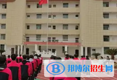 新建區(qū)華東文武學(xué)校2022年分數(shù)線是多少?(2023參考)