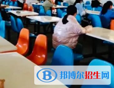 鷹潭市中山學(xué)校2022年分數(shù)線是多少?(2023參考)