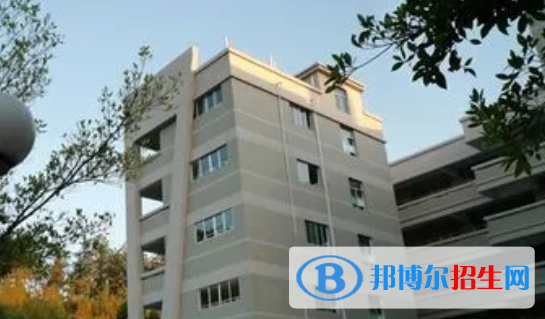信宜中考2022錄取分數(shù)線