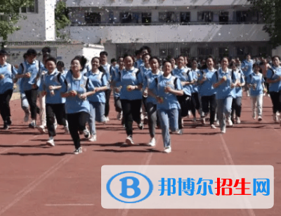 開(kāi)封市田家炳實(shí)驗(yàn)中學(xué)、立洋外國(guó)語(yǔ)學(xué)校2022年分?jǐn)?shù)線(xiàn)是多少?(2023參考)