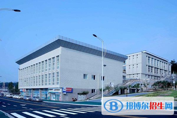 四川中醫(yī)藥高等?？茖W校單招2023年報名時間