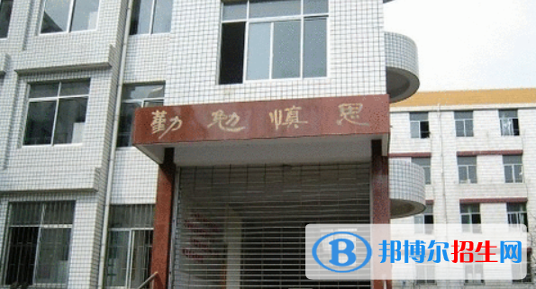 內(nèi)鄉(xiāng)中考2022錄取分?jǐn)?shù)線