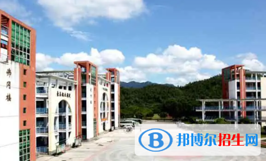 清遠所有公辦大學有哪些？（附大學名單）