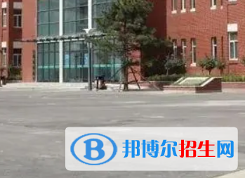 晉城一中教育集團(tuán)南嶺愛物學(xué)校2022年分?jǐn)?shù)線是多少?(2023參考)