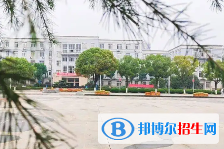 贛東學(xué)院宿舍條件好不好?(宿舍條件)